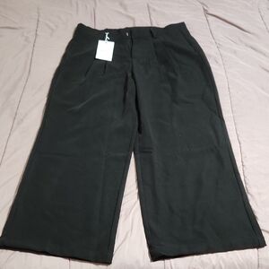 Elegant Black Women's Wide-Leg Trousers